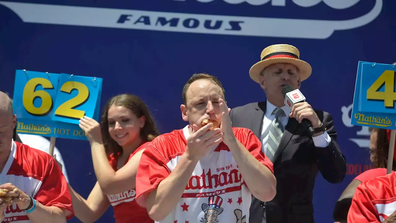 63 Hot Dogs - Joey Chestnut erneut Champion bei Wettessen in New York