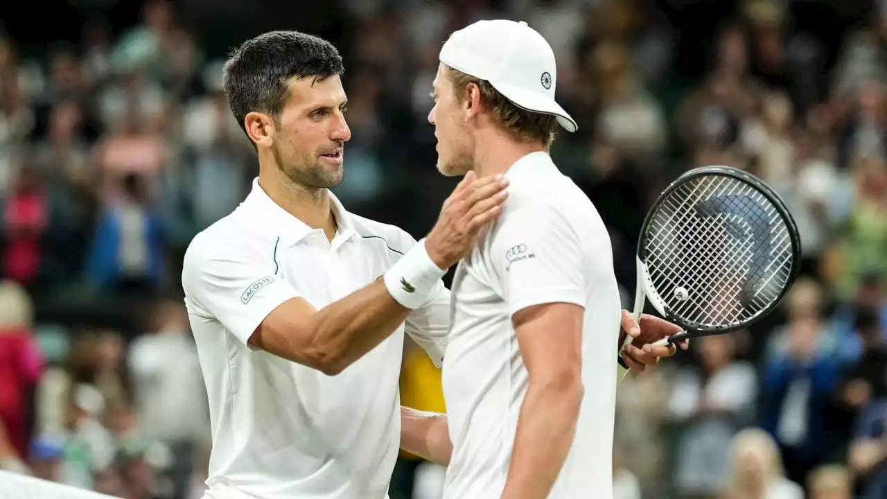 Djokovic na winst op Van Rijthoven: 'Het was twee sets lang een goed gevecht'