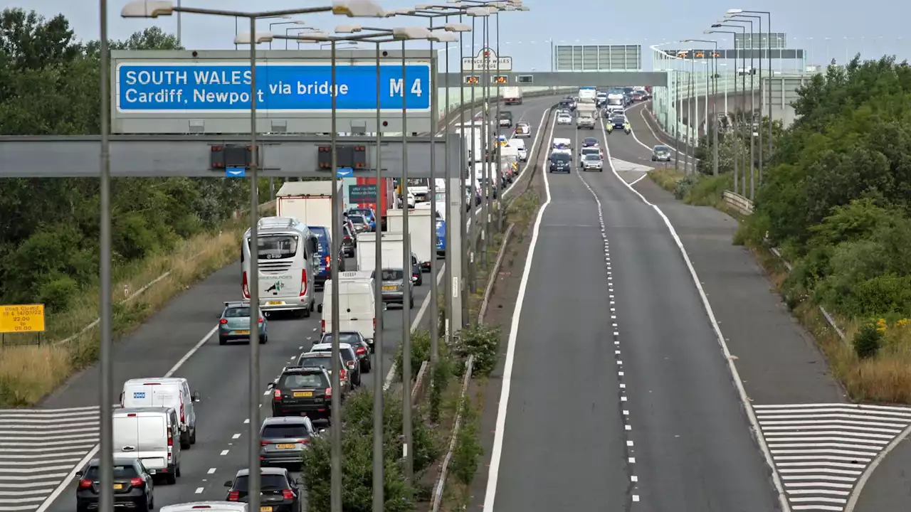 Motorists arrested for driving too slowly on M4 in protests against high fuel prices