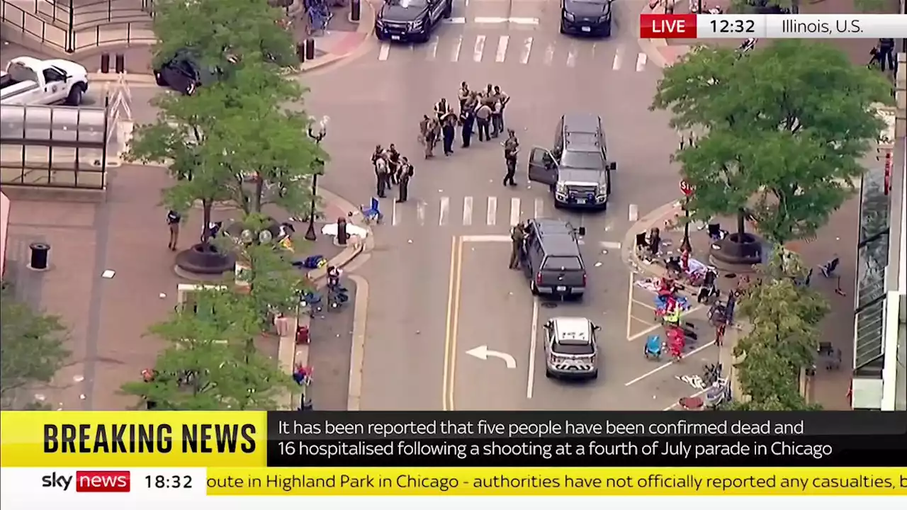 Chicago Fourth of July parade shooting: At least five dead as reports say gunman still at large