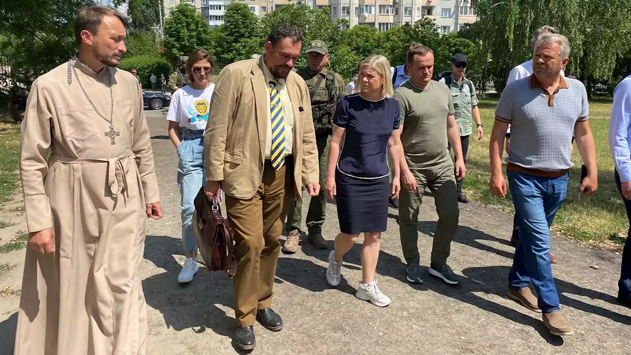 Magdalena Andersson besöker Butja