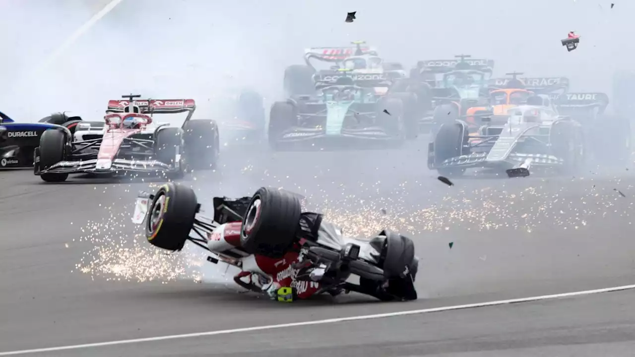 Formel 1 in Silverstone: Zhou Guanyu dankt seinem Lebensretter