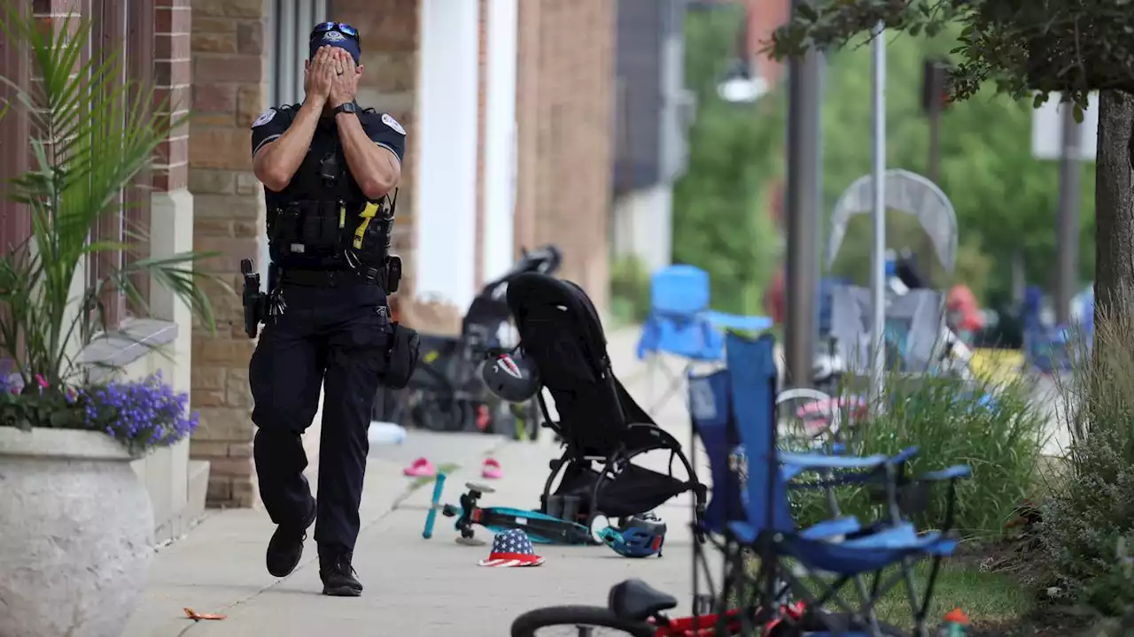 6 dead, 24 wounded in shooting at Chicago-area July 4 parade