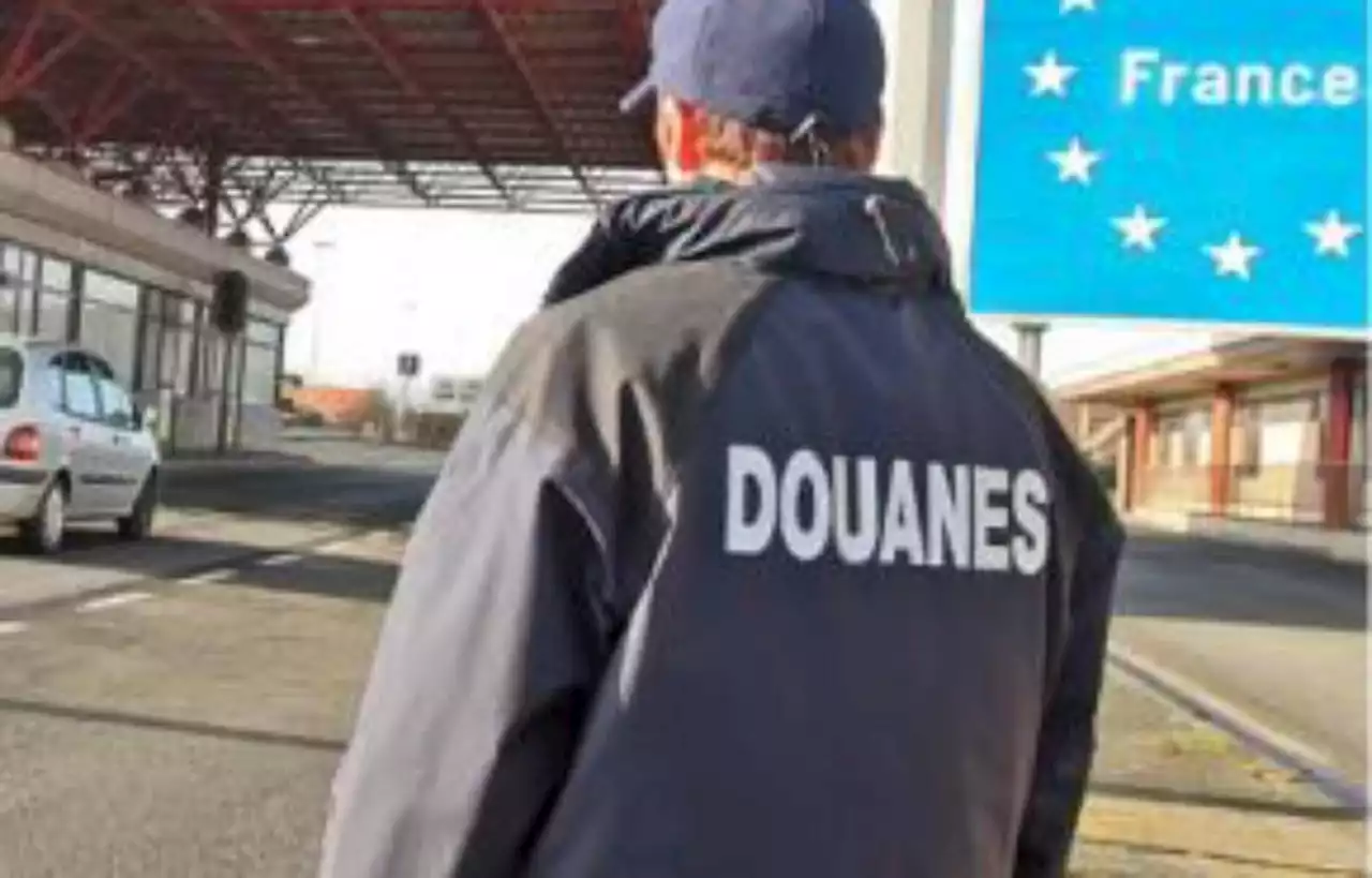 Les douaniers de Haute-Savoie saisissent 47 kg de cannabis sur l'A40