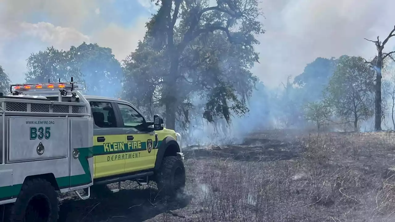 25 acres of land burned after grass fire broke out near Spring Cypress