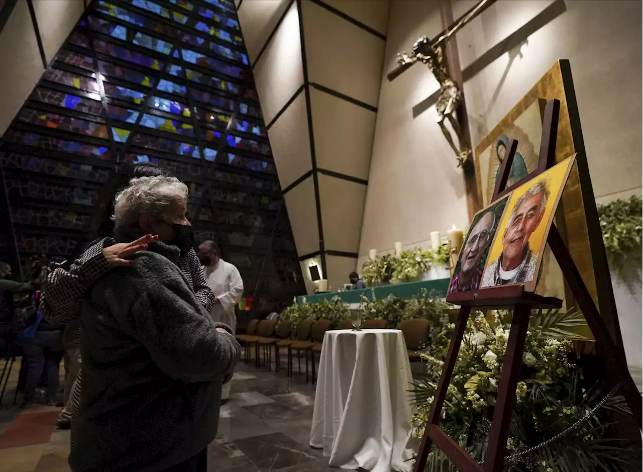 Mexican bishops to put photos of dead priests in churches