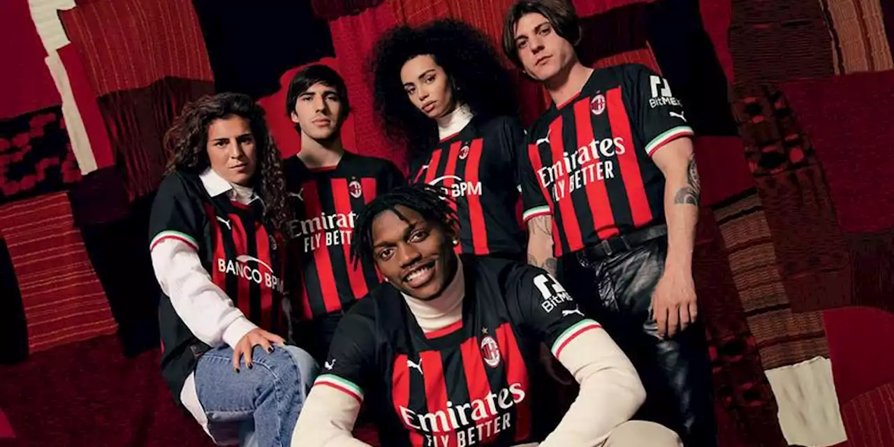 Klasik dan Classy, Ini Dia Jersey Home 2022-23 AC Milan - Bola.net