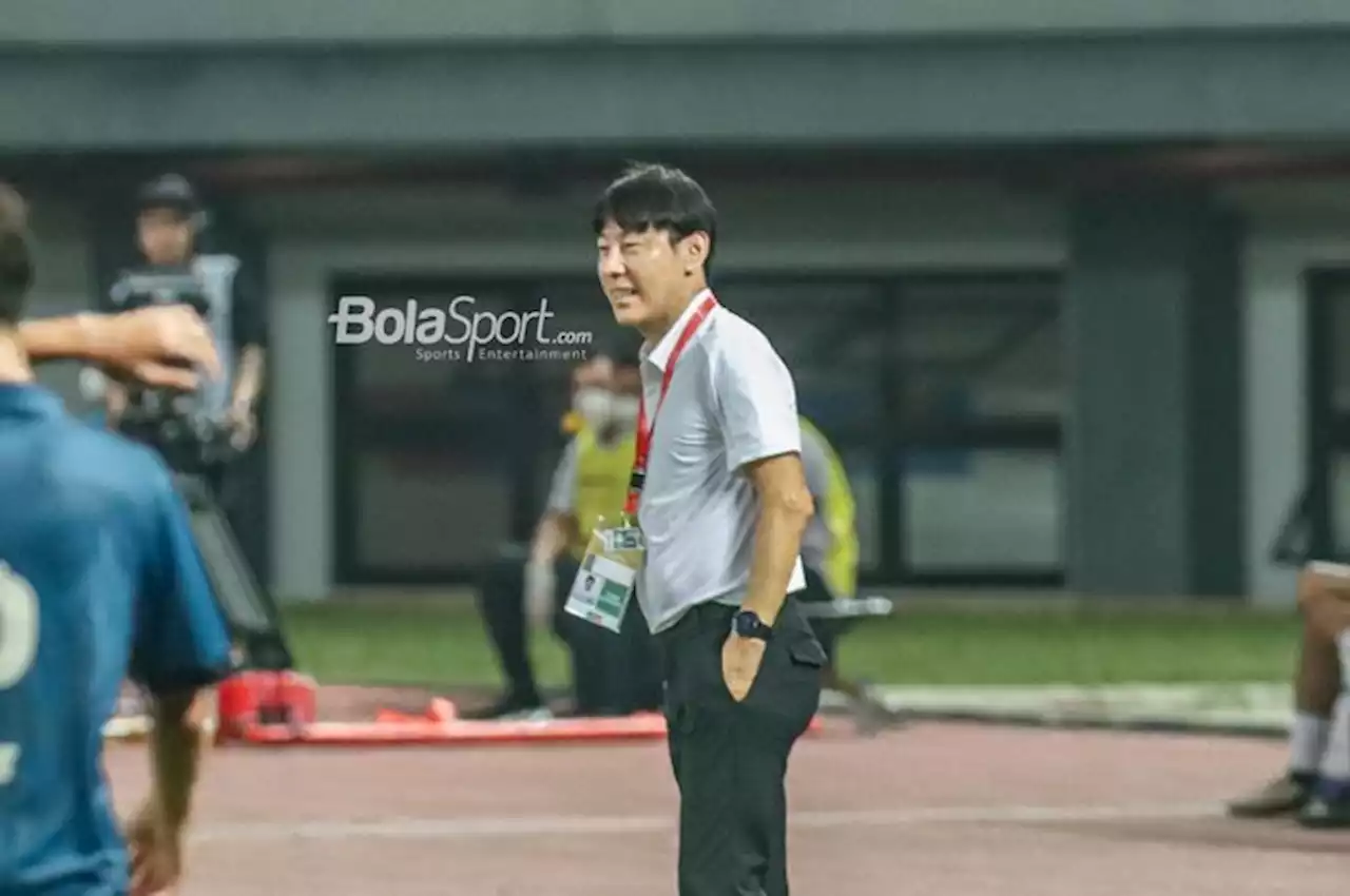 Piala AFF U-19 2022 - Satu Hal Yang Buat Shin Tae-yong Belum Puas Usai Indonesia Menang Telak atas Brunei - Bolasport.com