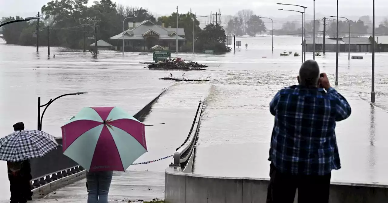 Thousands evacuate as Sydney faces huge floods for 4th time in a year and a half