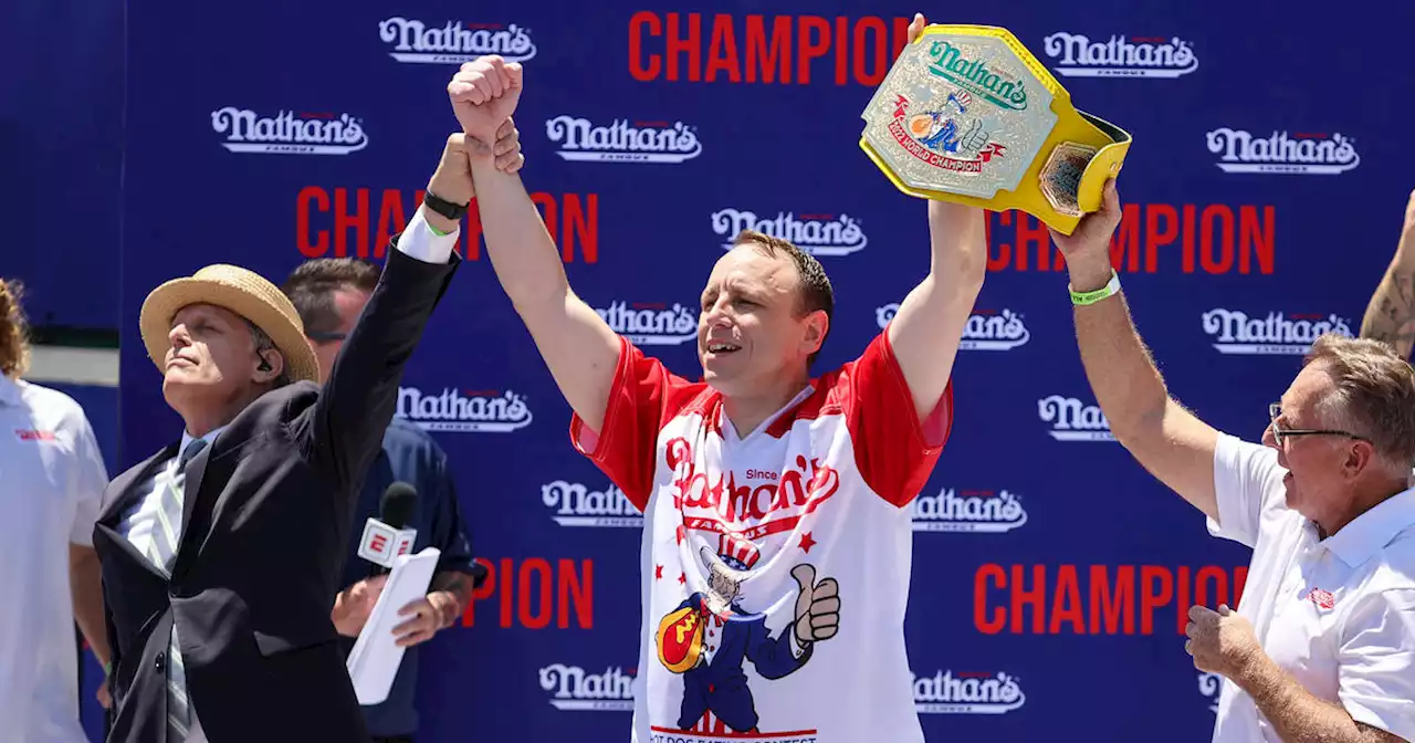 Joey Chestnut, Miki Sudo chomp champs again in July 4 hot dog eating contest