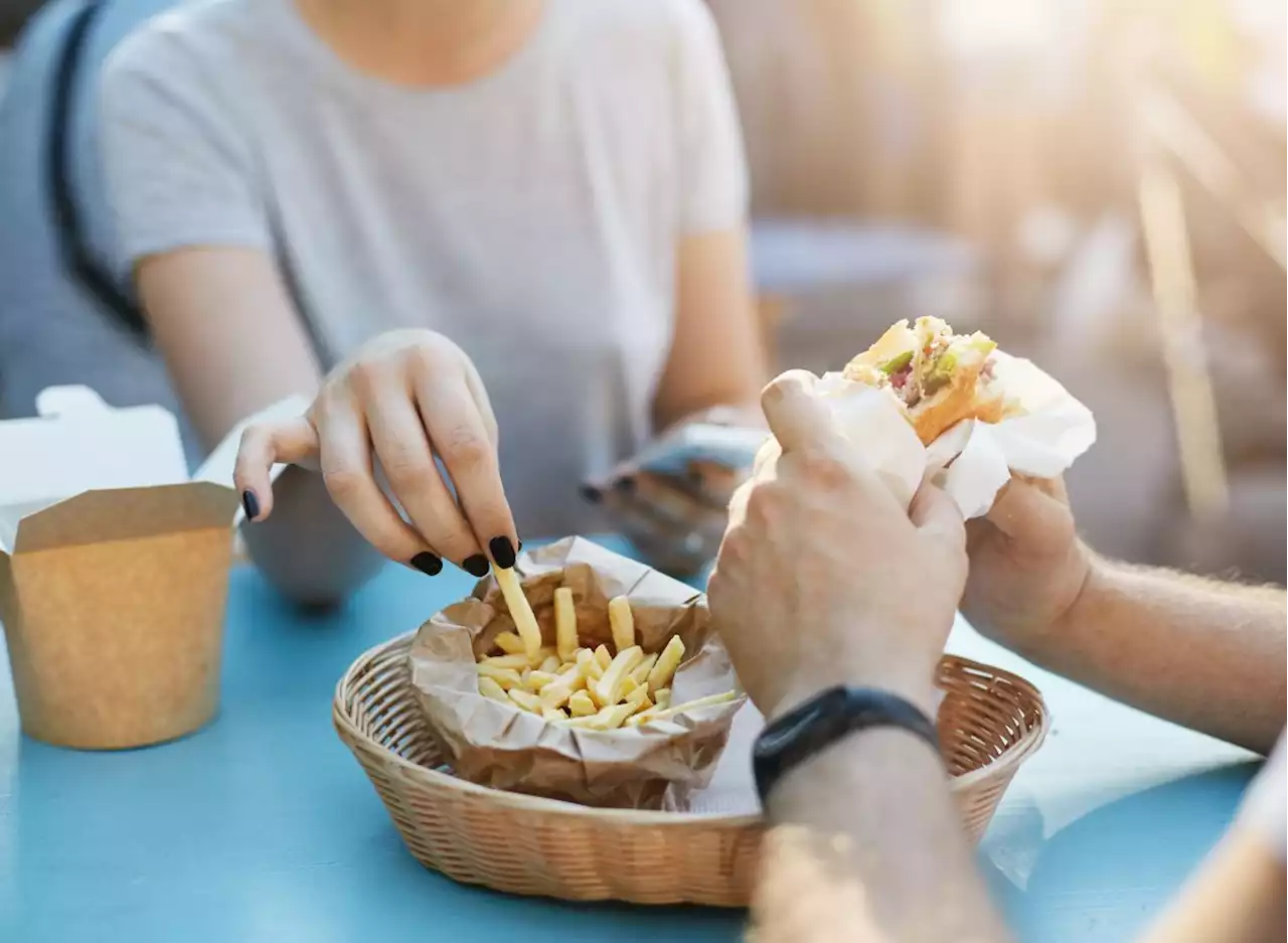 5 Worst Eating Habits Secretly Raising Your Cholesterol, Say Dietitians — Eat This Not That