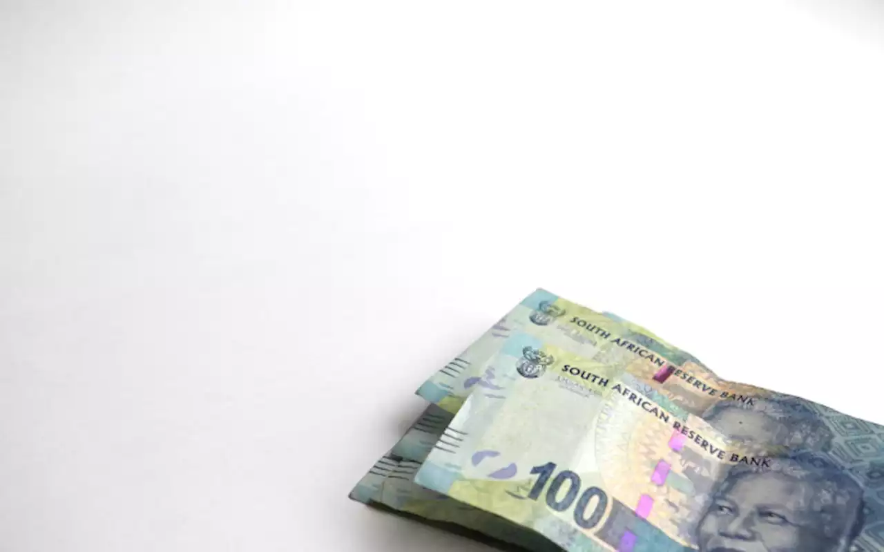 SA's mounting financial pressure signals risk of economic recession: Economist