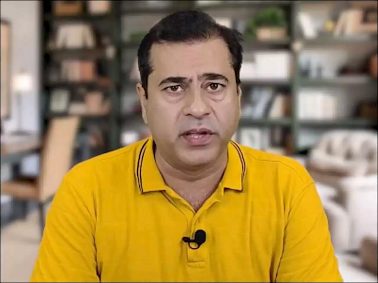 صحافی عمران ریاض خان کو پولیس نے گرفتار کرلیا - ایکسپریس اردو