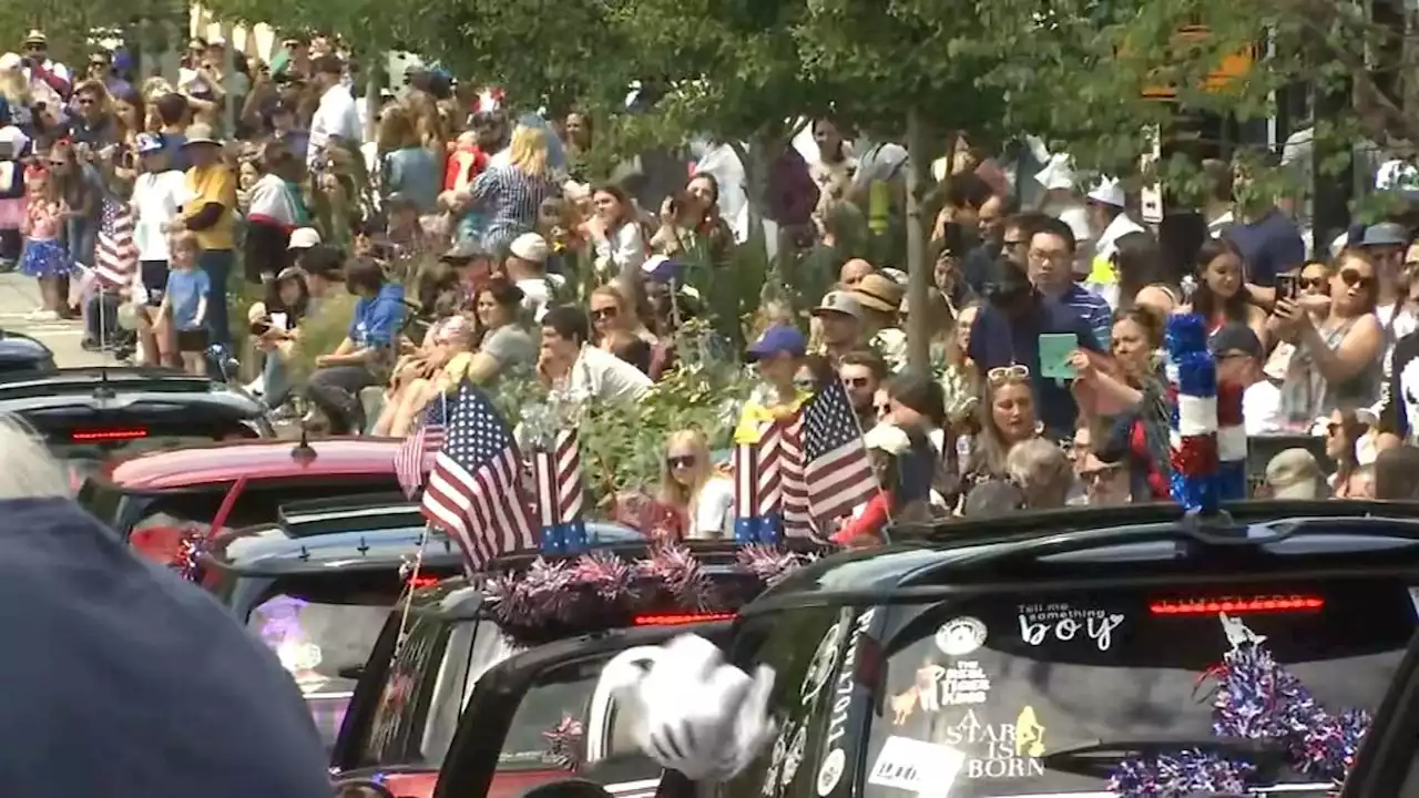 Bothell holds 4th of July parade for the first time in three years