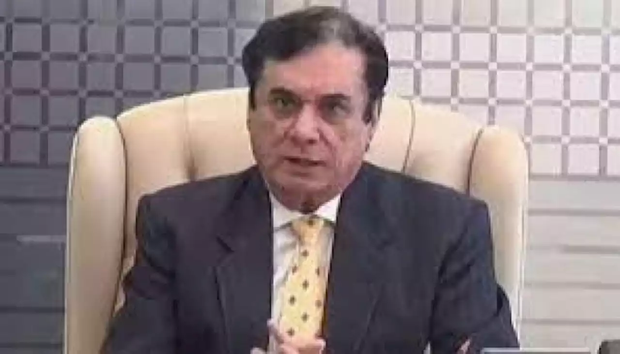 آپ اتنی خوبصورت ہیںآپ کو شوہر کی کیا ضرورت ہےجسٹس ریٹائرڈ جاوید اقبال کا ایک اور سکینڈل منظر عام پر