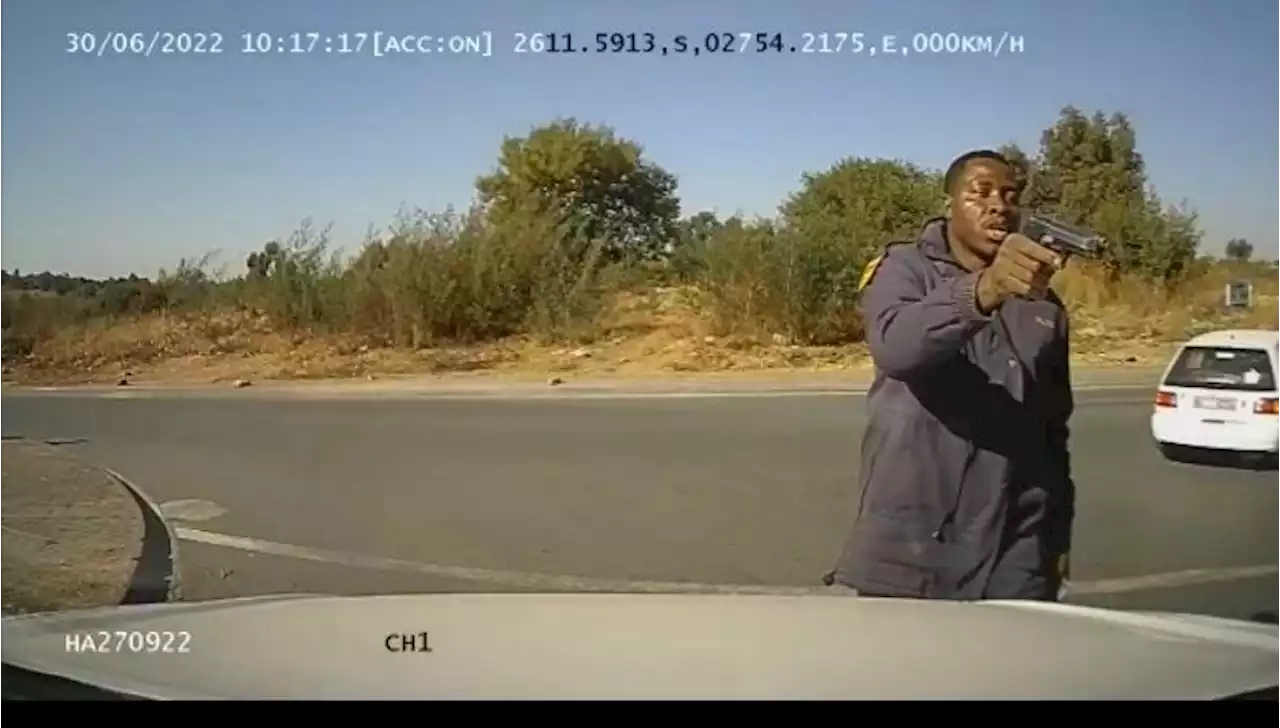 WATCH | Suspected courier van robbers flee after opening fire on cops in Joburg | News24