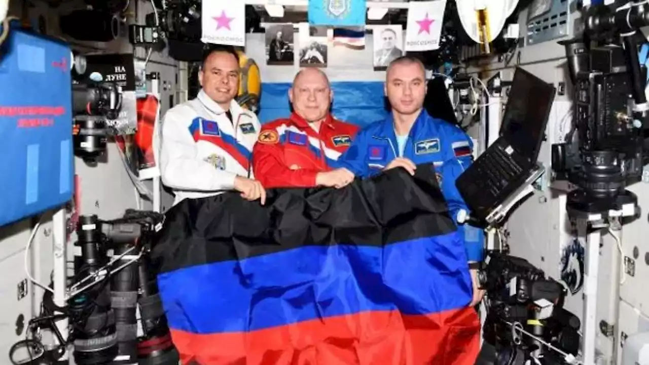 Kosmonauten zeigen Separatistenflagge auf ISS