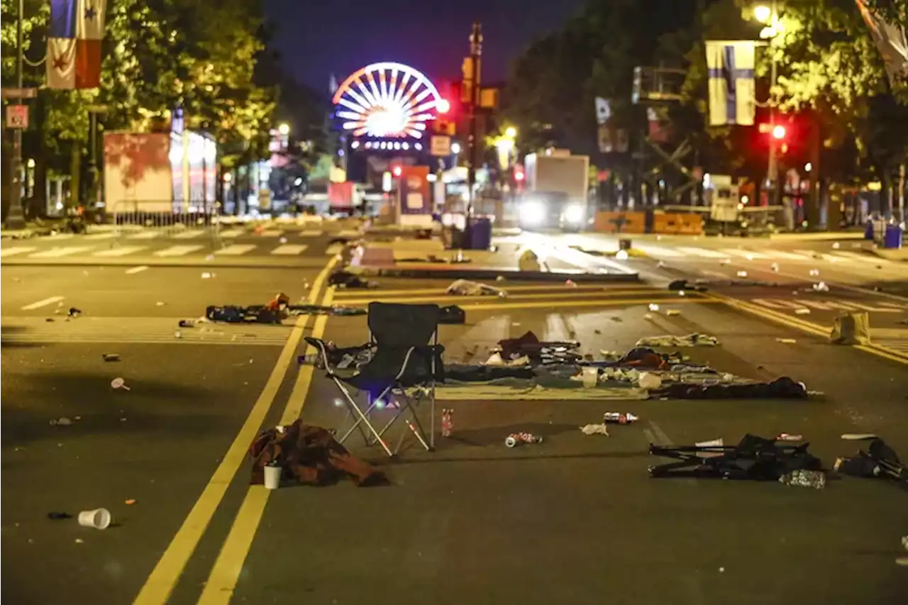 Two police officers shot on the Ben Franklin Parkway amid Philadelphia’s July 4th celebrations