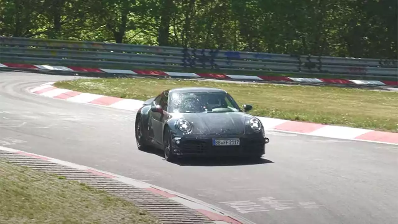 Watch the Porsche 911 Hybrid Run Laps at Nürburgring (Again)