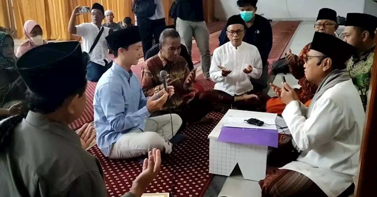 Terpikat Gadis Gresik Atlet Panjat Tebing, Bule Thailand Masuk Islam