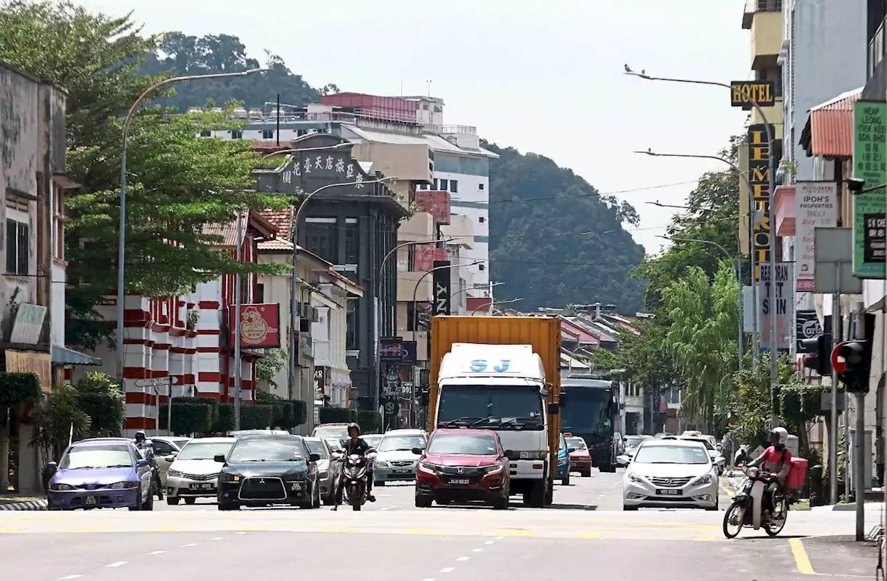 Smart traffic lights enable smoother flow on Ipoh roads, says mayor