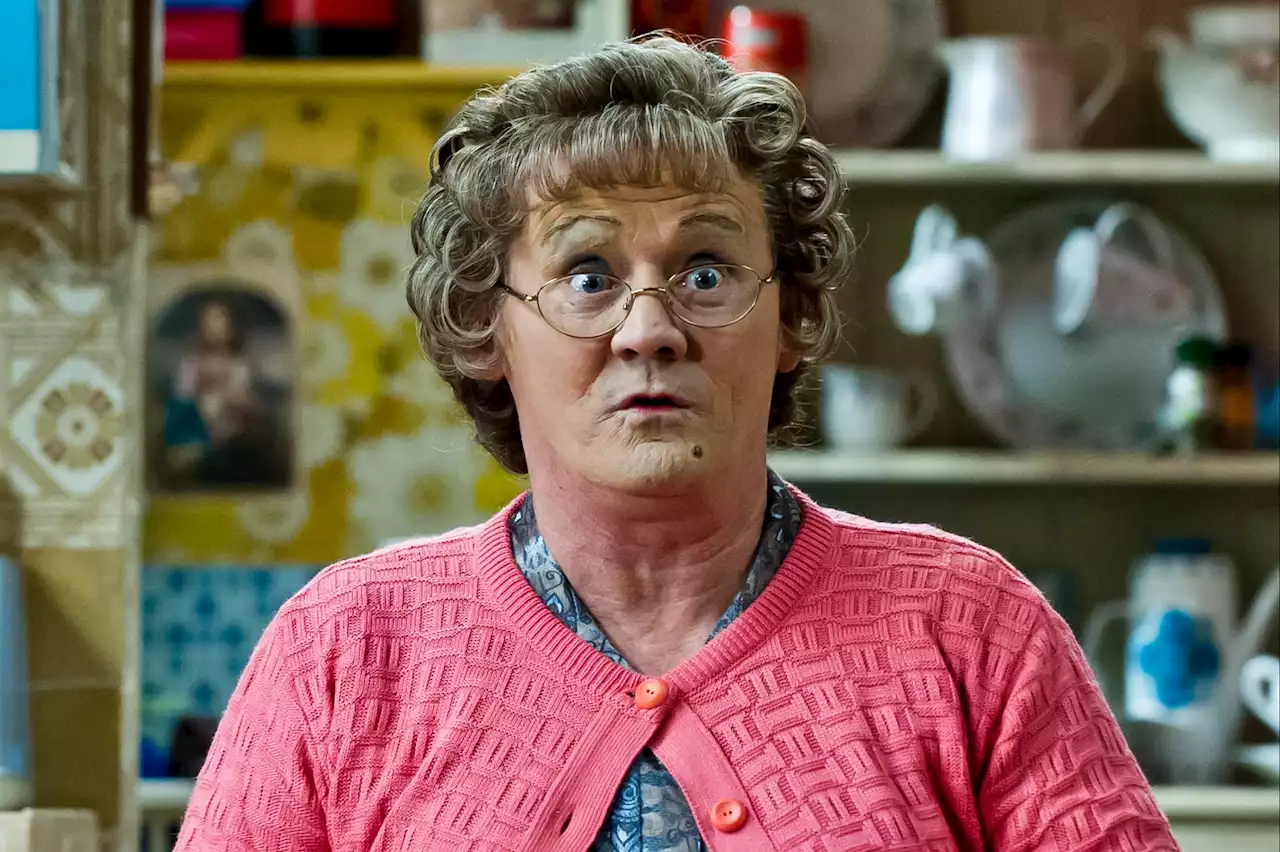 Brawl erupts at Mrs Brown's Boys Scots show as fans 'thought it was part of act'