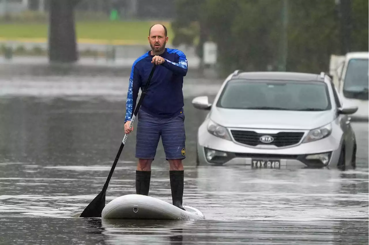 Sydney Floods Burden 50,000 Around Australia's Largest City