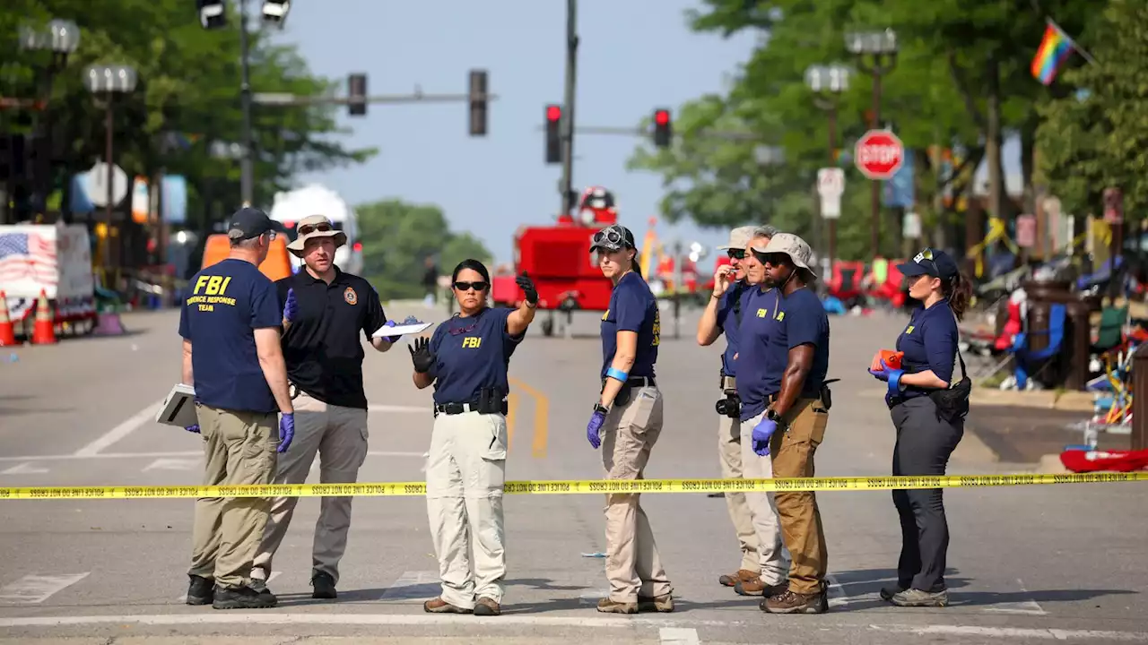 Live updates: Gunman in Highland Park parade shooting planned the attack for weeks, police say