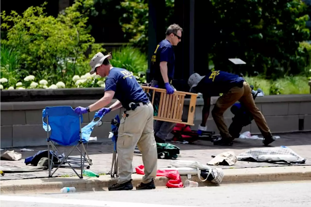 Police: Gunman dressed as woman to evade capture after firing more than 70 rounds at July 4 parade