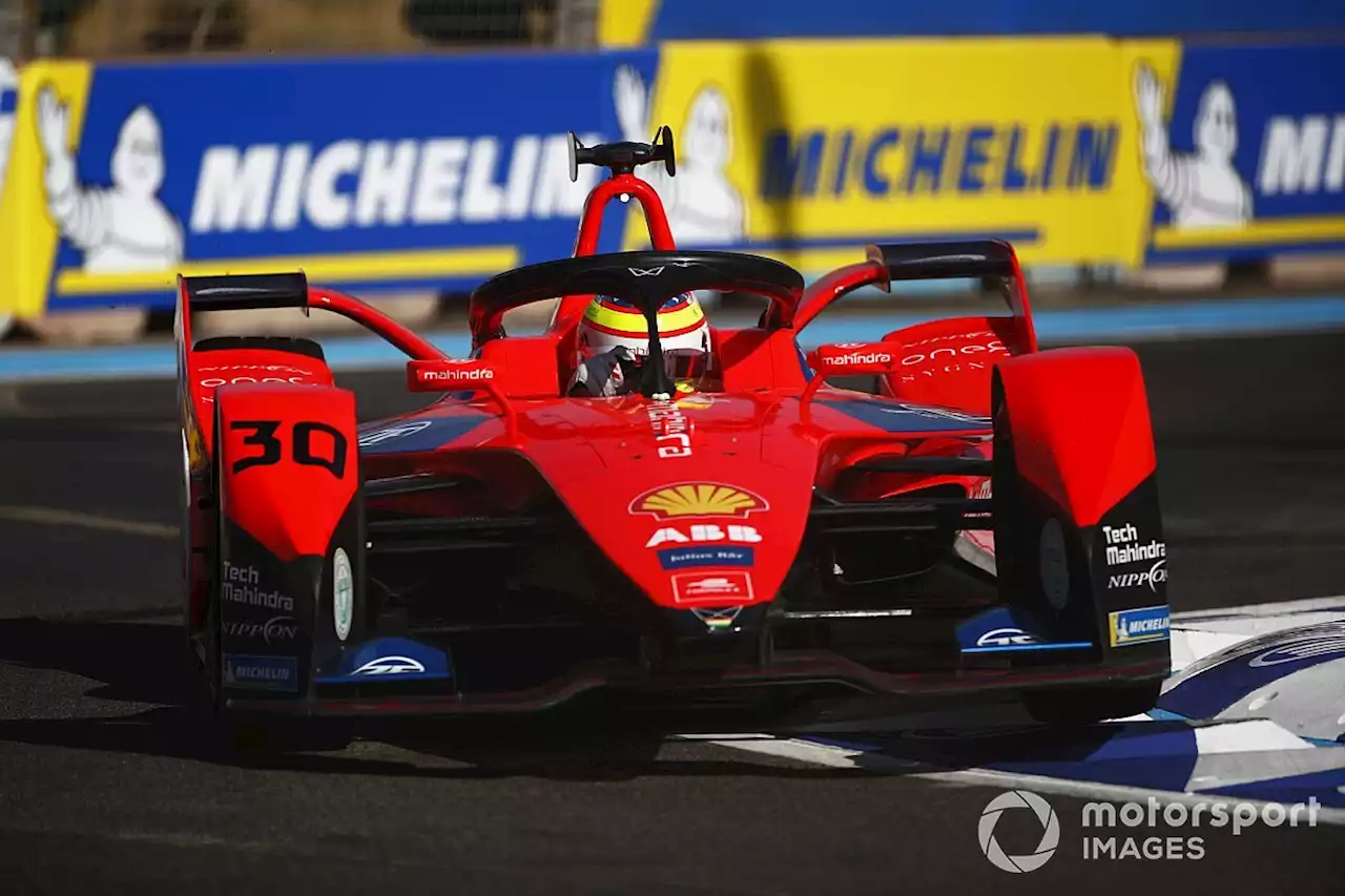 Rowland: Marrakesh Formula E fall &quot;pretty depressing&quot; after Mahindra's early push