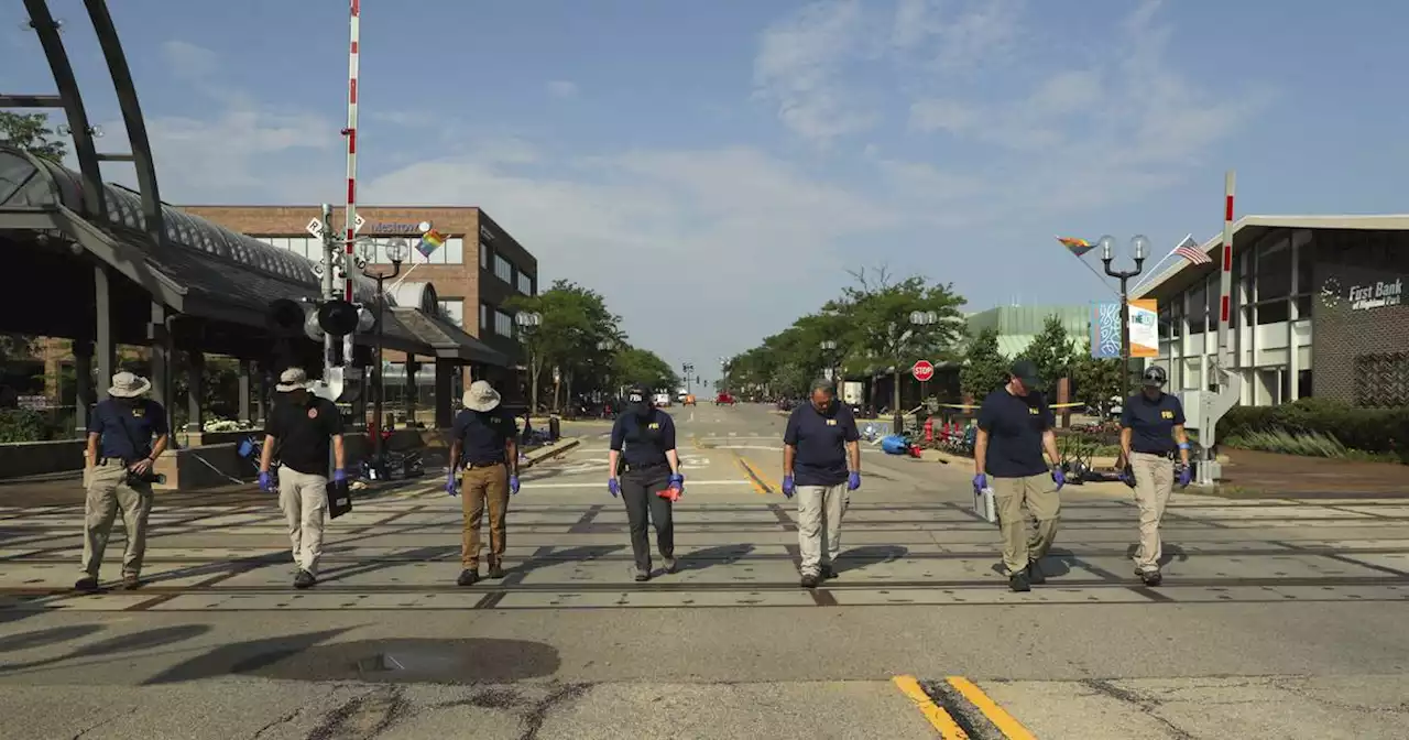 Purchase of rifle allegedly used in Highland Park massacre highlights limits of Illinois gun laws