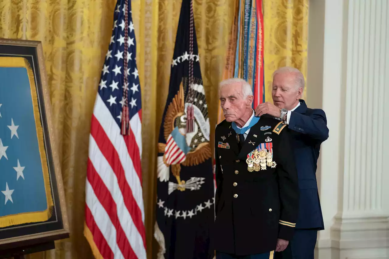 Biden awards Medal of Honor to four Vietnam War soldiers