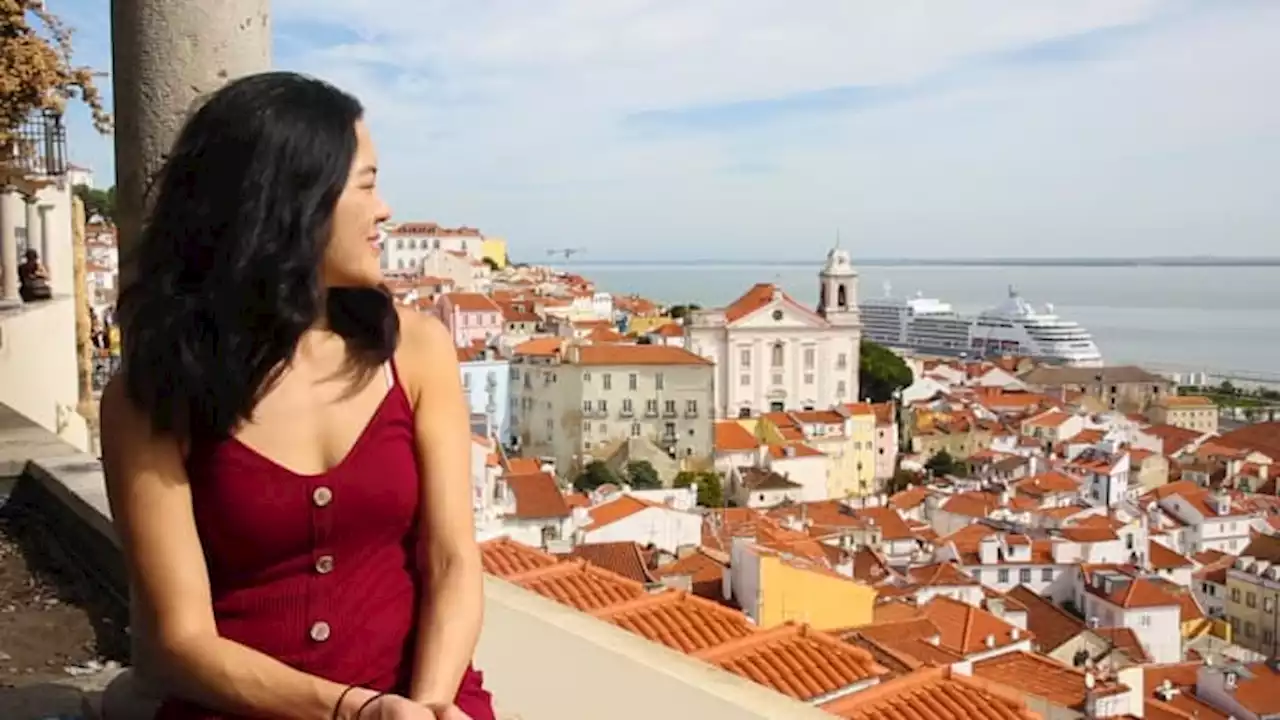 'A cool destination to just start over': Burned-out millennials are flocking to Portugal