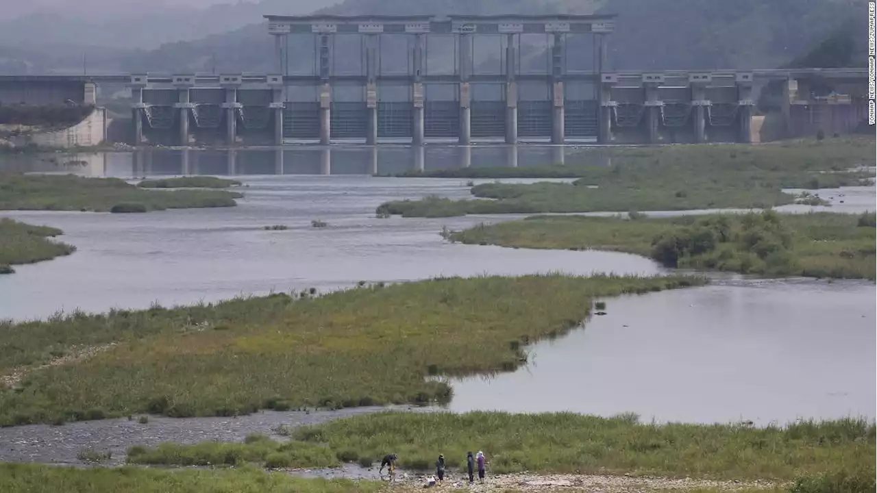 Suspected North Korean dam release forces South Koreans to evacuate