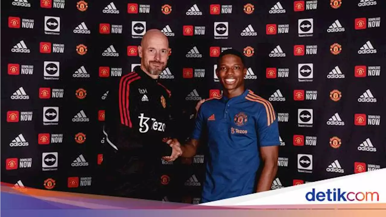 Foto: Perkenalkan Tyrell Malacia, Rekrutan Perdana MU Era ten Hag