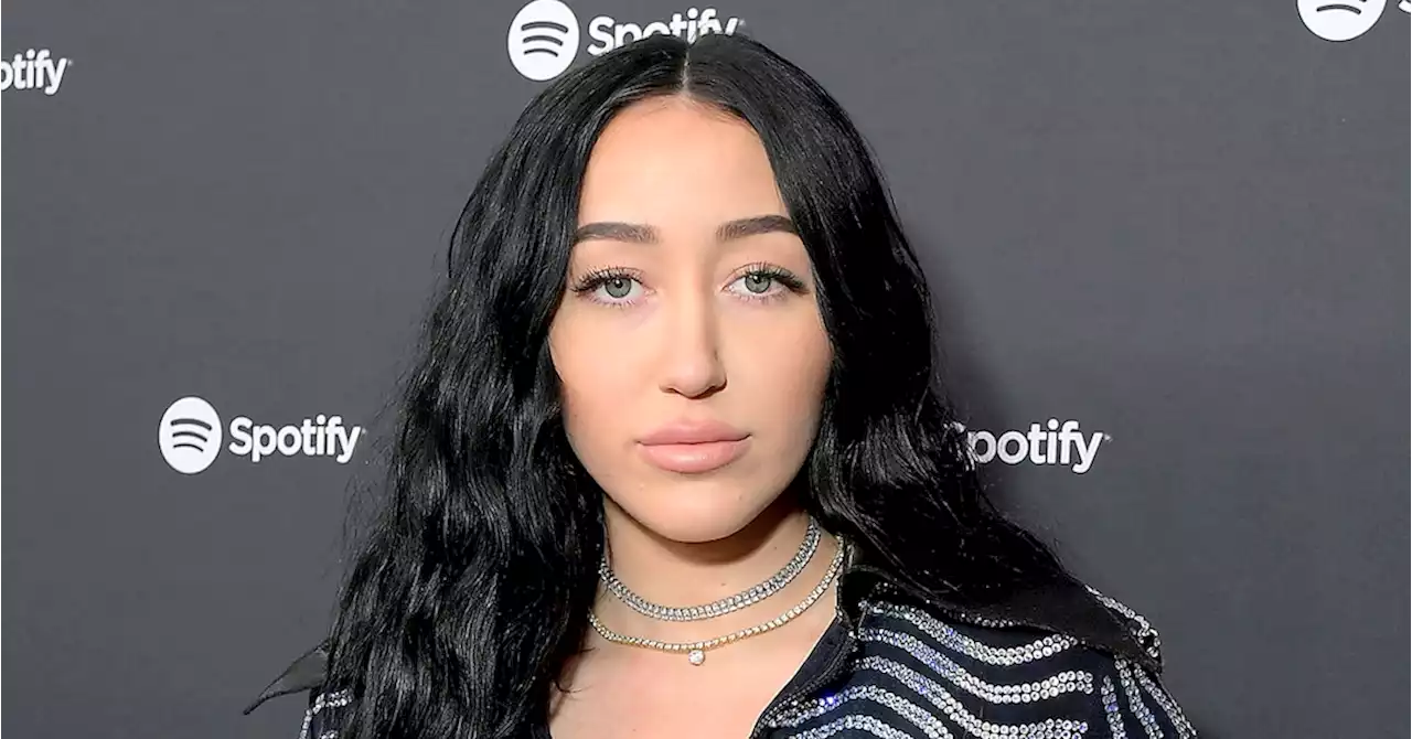 Noah Cyrus Reflects on Overcoming 'Dark' Xanax Addiction - E! Online