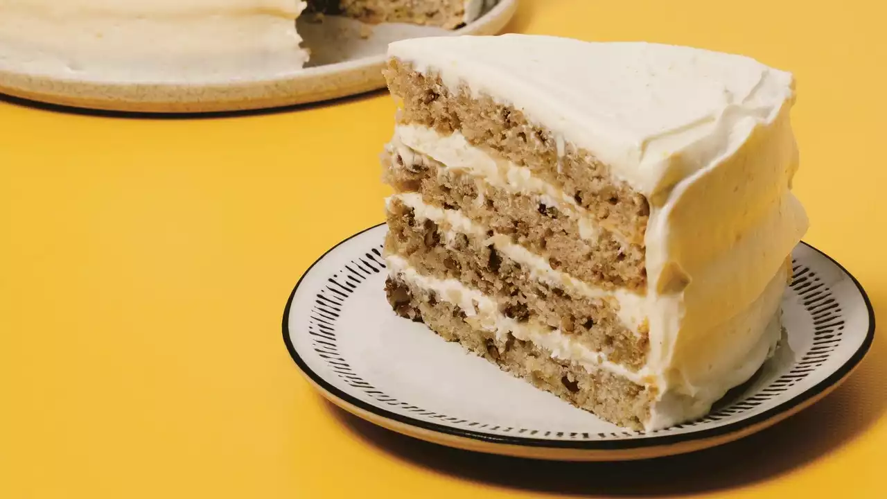 Hummingbird Cake