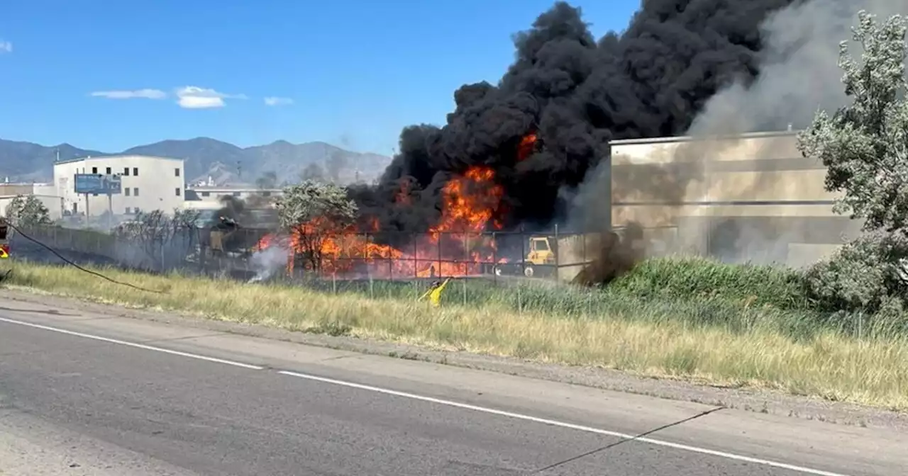 LIVE: Grass fire shuts down parts of I-215 in Salt Lake City