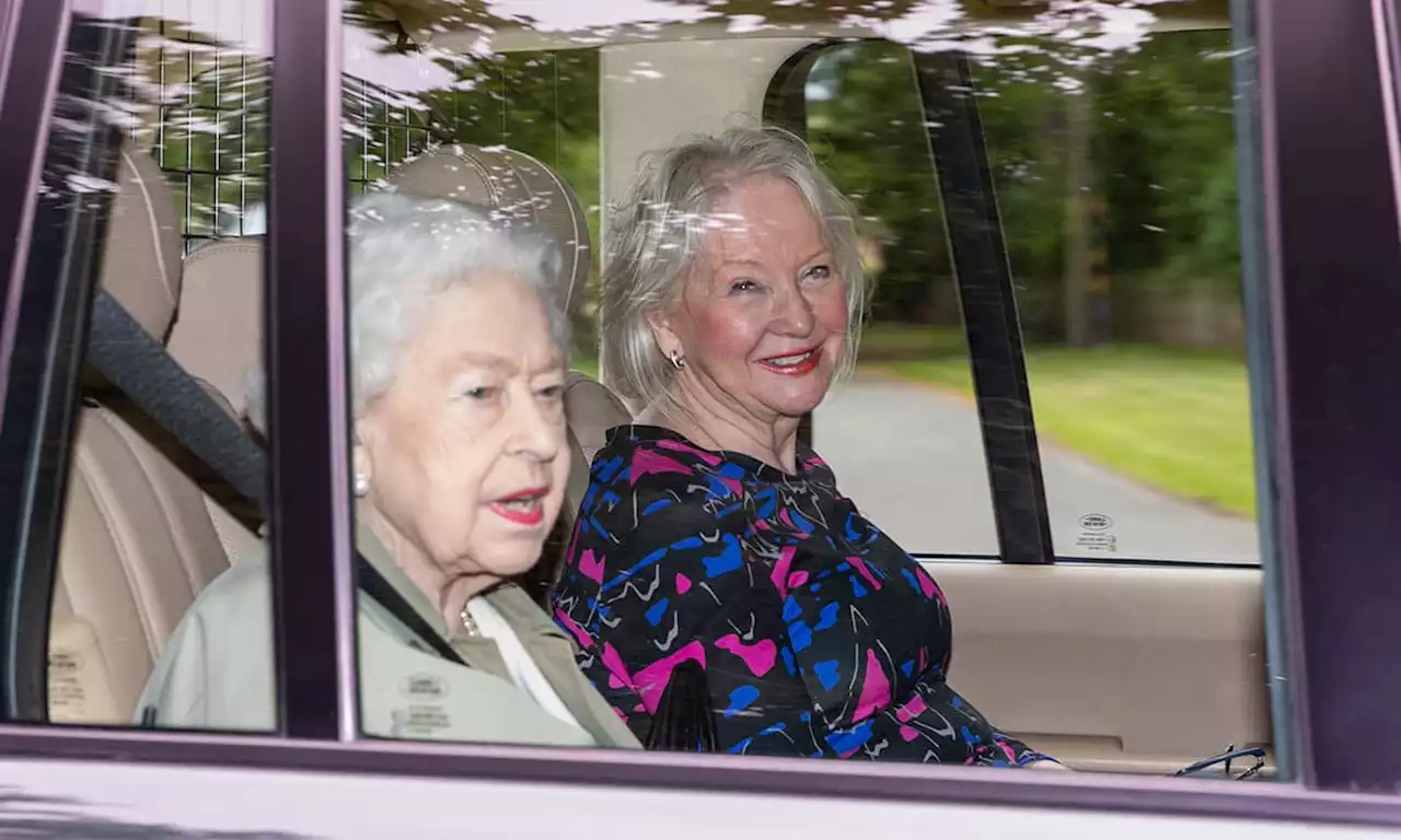 The Queen travels with close companion back to Windsor after enjoying private break