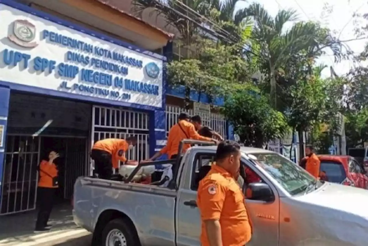 BPBD Makassar Disinfeksi 25 Sekolah Jelang PTM