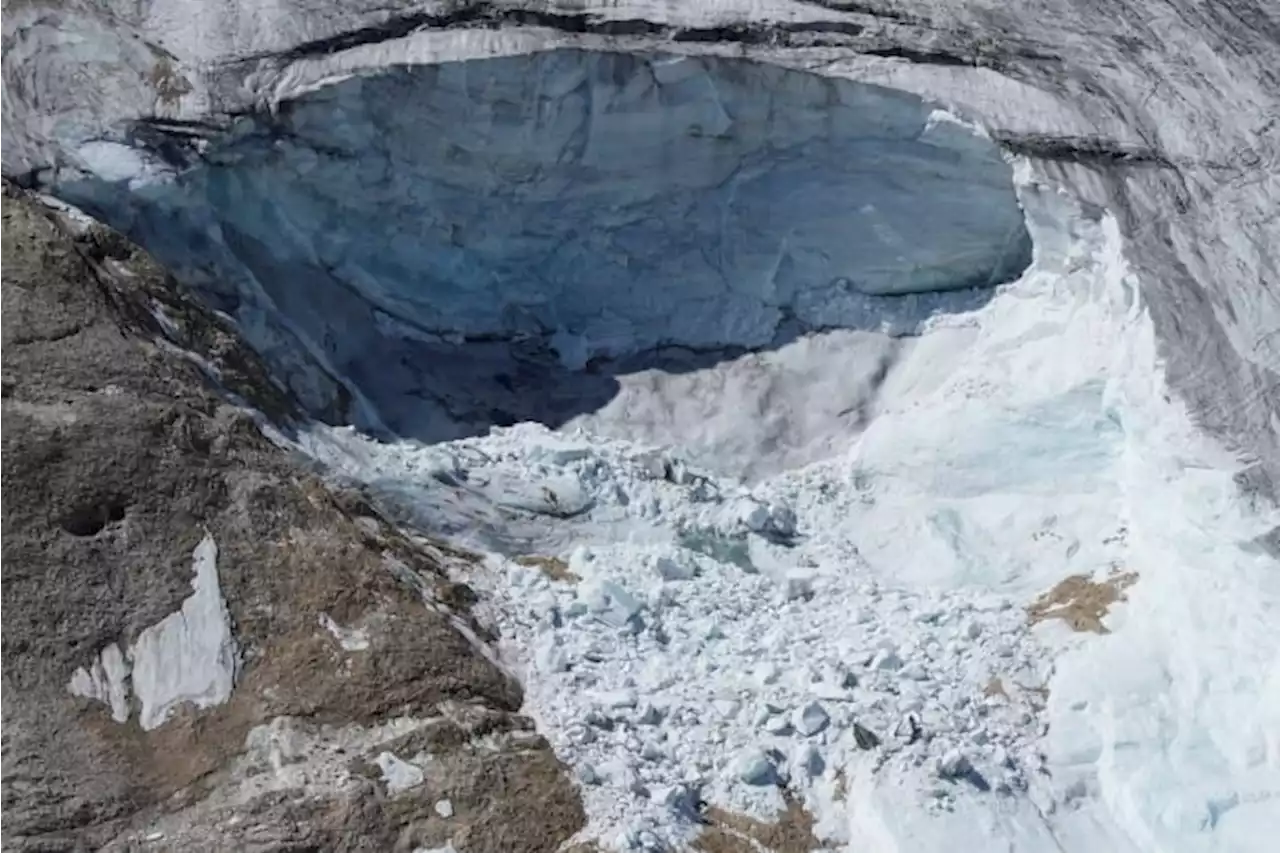 Body parts, gear found on Italian glacier after avalanche