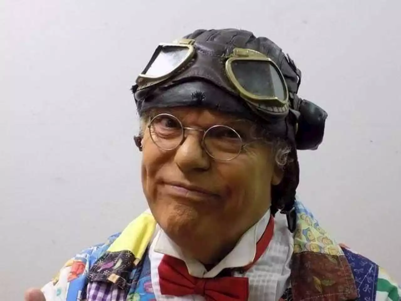 Roy 'Chubby' Brown: Council accused of censorship as thousands sign counter petition to reinstate comedian's Lancs show