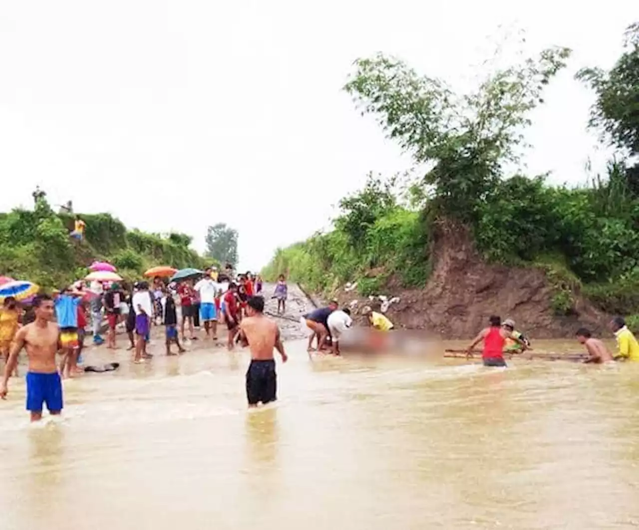 Boxer drowns while crossing river in Negros Occidental town