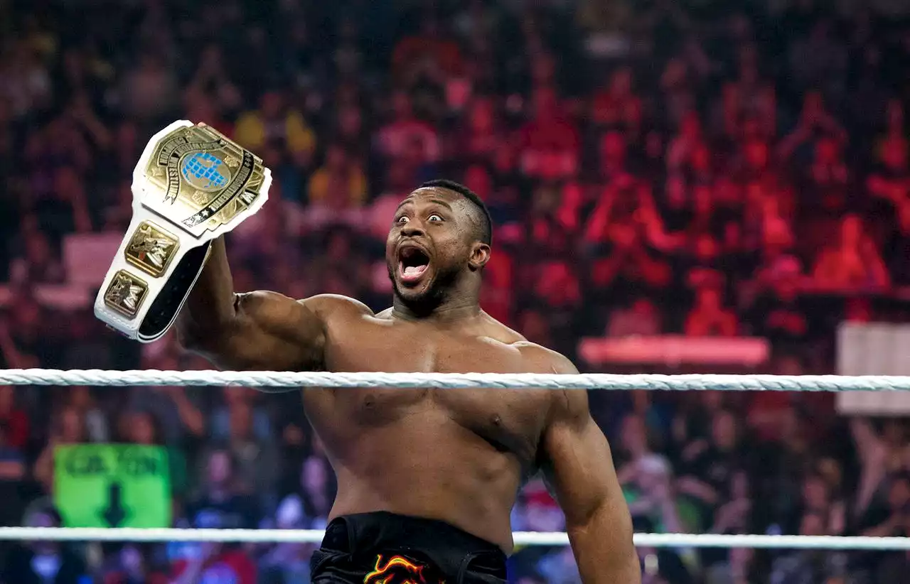 Former WWE champ, Big Ten football player gives health update as he recovers from broken neck