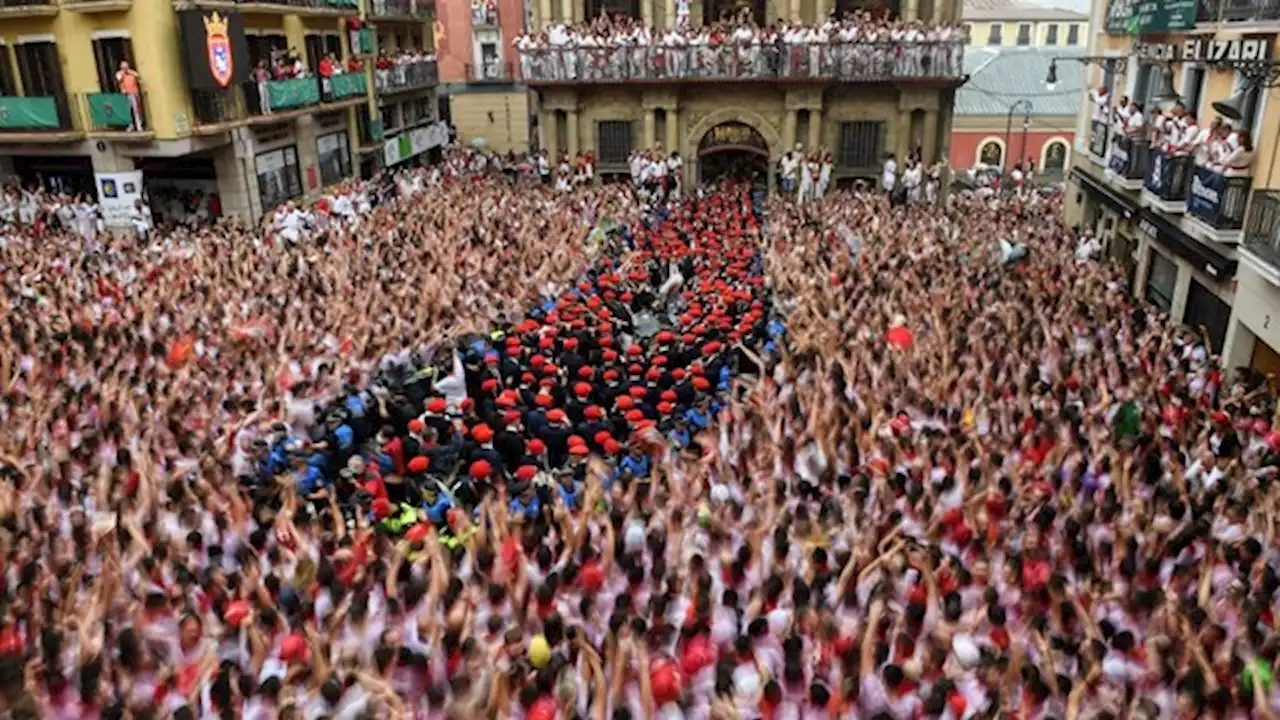 Con el 'chupinazo', volvió San Fermín tras dos años de pandemia