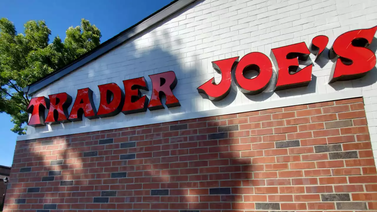 Trader Joe’s Workers Will Vote on Forming Company’s First Union This Month