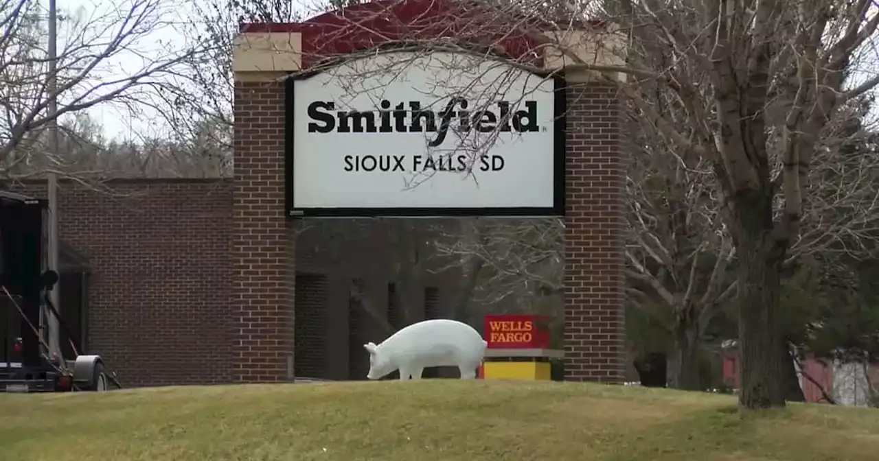 Smithfield Foods agrees to $42M settlement in industrywide lawsuit over pork price-fixing