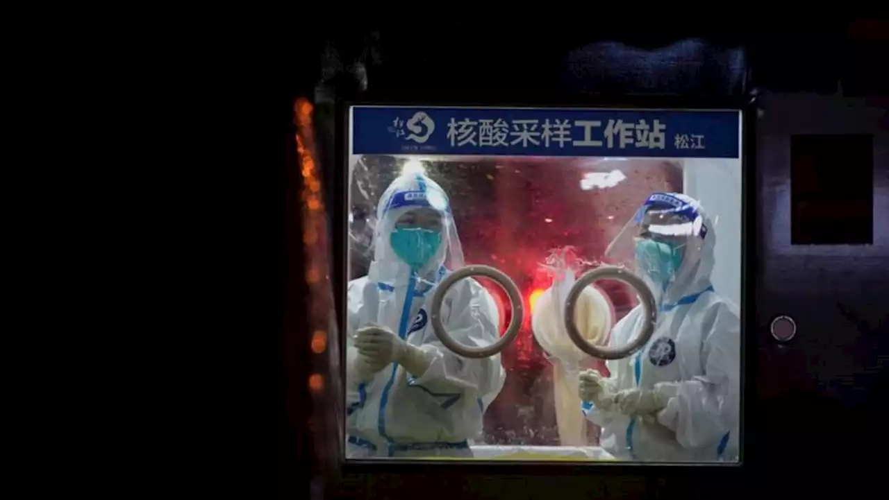 Shanghai reopens cinemas but warns of COVID-19 risks amid outbreaks