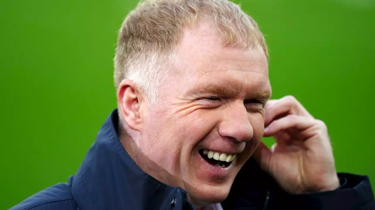 Scholes mocks Ten Hag's 'five strict rules' as he lays 'down the law' at Man Utd