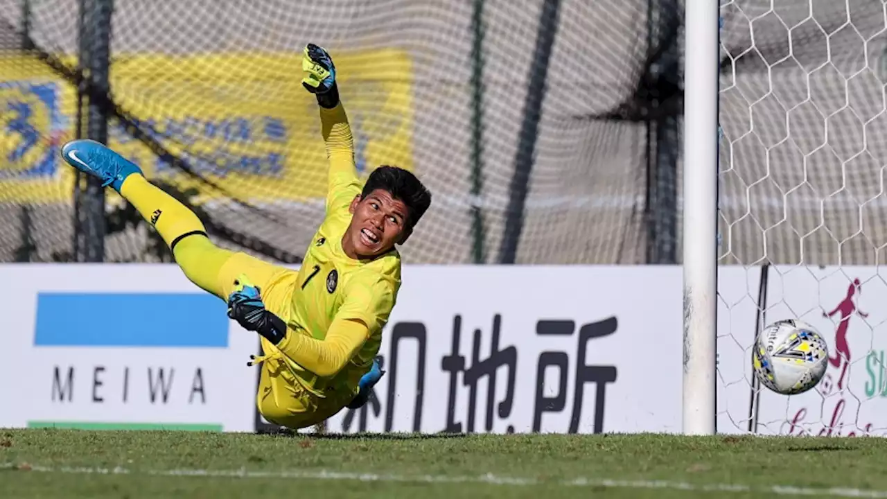 Performa Gemilang Kiper Timnas Indonesia U-19 Cahya Supriadi Belum Buat Thomas Doll Kepincut | Goal.com